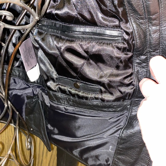 Woman’s Wilson’s M. Julian leather jacket size Small * Like New! - Picture 7 of 10